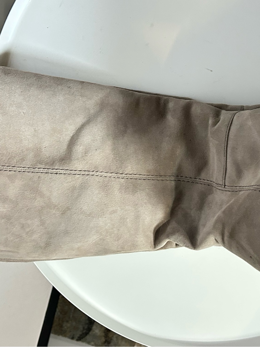 Nine West Suede Taupe Knee High Slouchy Kitten Heel Boots Size 8 - Picture 7 of 10